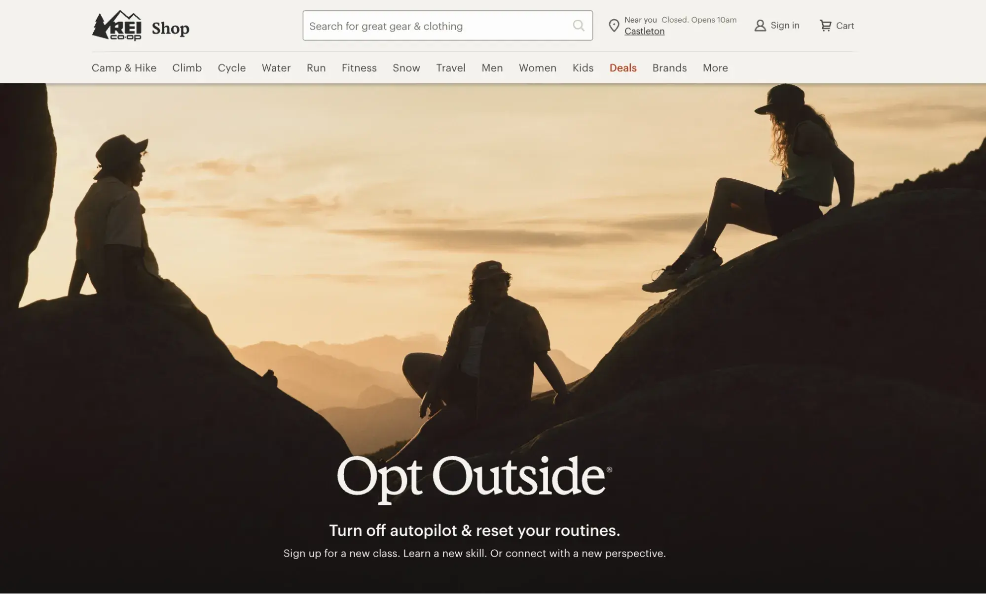 #OptOutside sustainable marketing campaign, REI